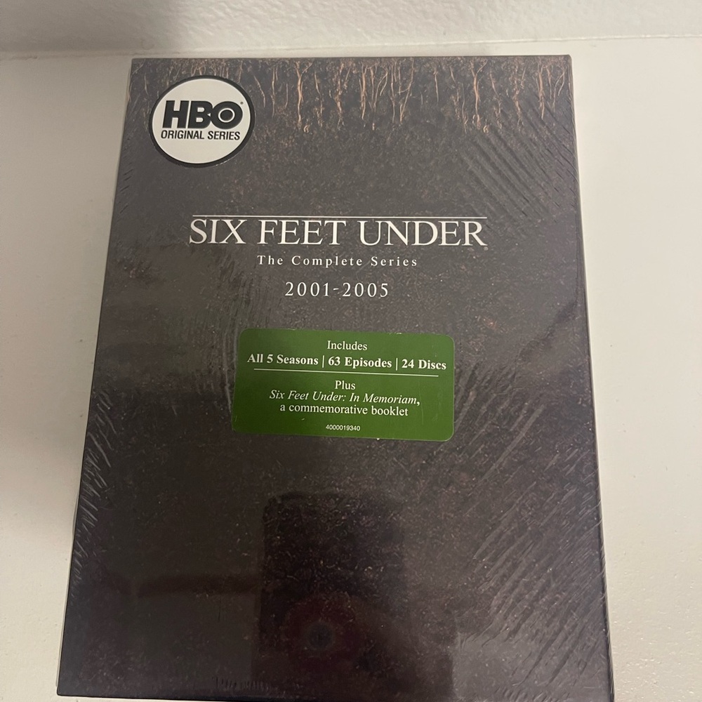 Six Feet Under – The Complete Series DVD Box Set (Brand New, Sealed) HBO